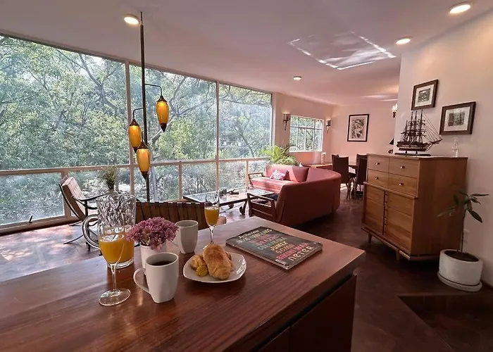 Deco House With Park View Rooftop *